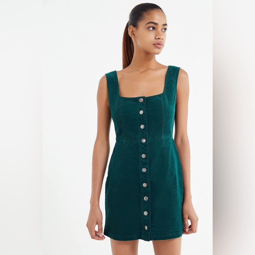 Urban Outfitters | Green corduroy mini-dress | Size 2